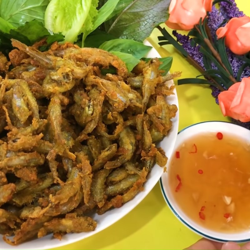Bước 5 Thành phẩm Cá lòng tong chiên giòn