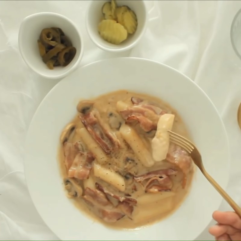 Bước 4 Thành phẩm Tokbokki sốt kem