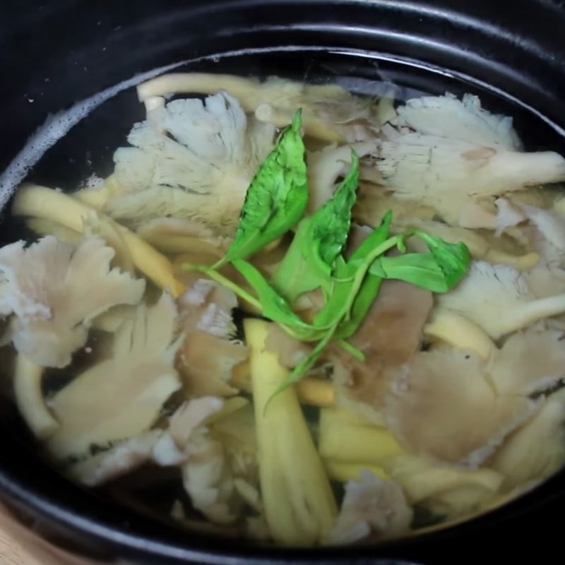 Bước 3 Thành phẩm Canh nấm bào ngư nấu sả