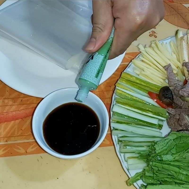 Bước 3 Thành phẩm Bò luộc nấm cuốn cải