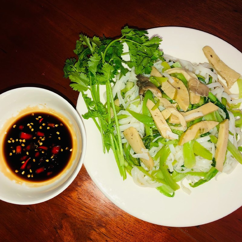 Bước 3 Thành phẩm Mì xào chay bằng mì tươi