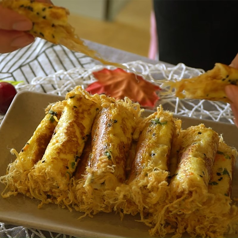 Bước 5 Thành phẩm Sandwich cuộn chà bông