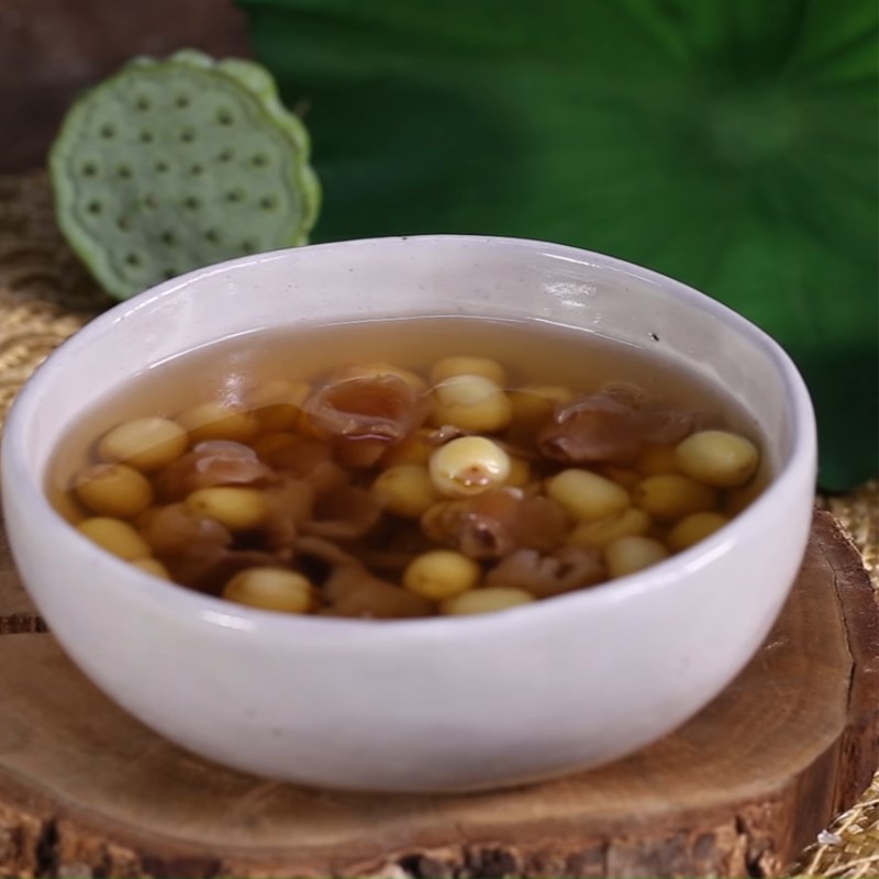 Bước 4 Thành phẩm Chè hạt sen nhãn nhục