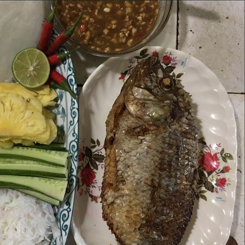 Bước 5 Thành phẩm Cá rô phi chiên xù nguyên con