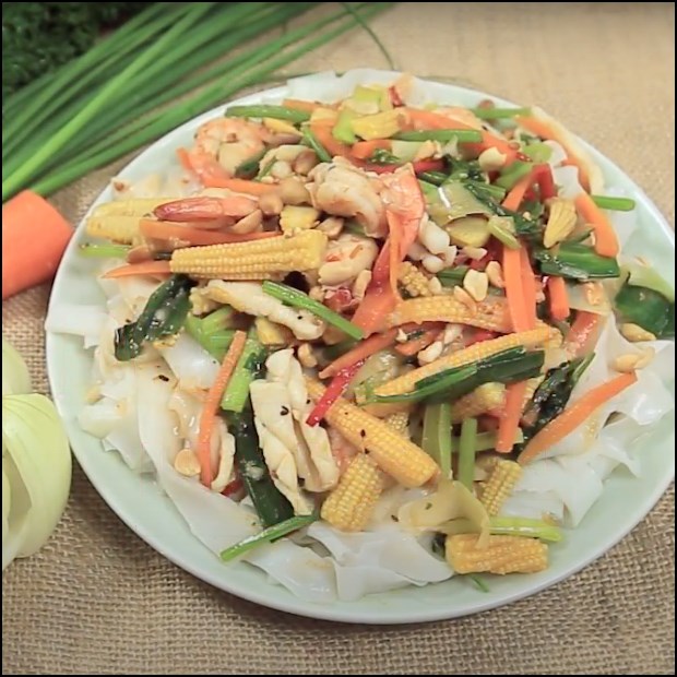 Bước 5 Thành phẩm Phở trộn hải sản