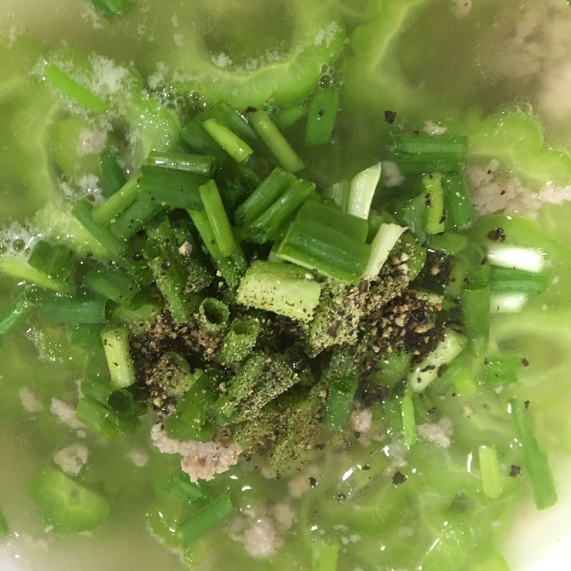 Bước 4 Thành phẩm Canh khổ qua thịt băm