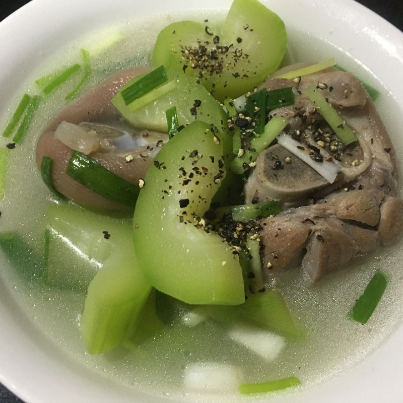 Bước 4 Thành phẩm Chân giò hầm bí xanh