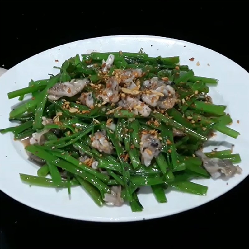 Bước 4 Thành phẩm Chem chép xào rau muống