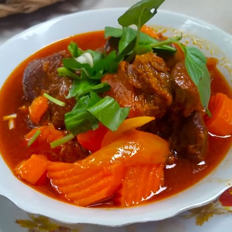 Bước 6 Thành phẩm Lưỡi bò kho cà rốt