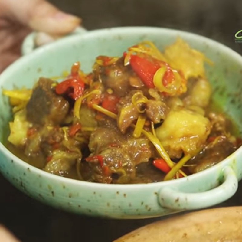 Bước 4 Thành phẩm Bò kho sả nghệ
