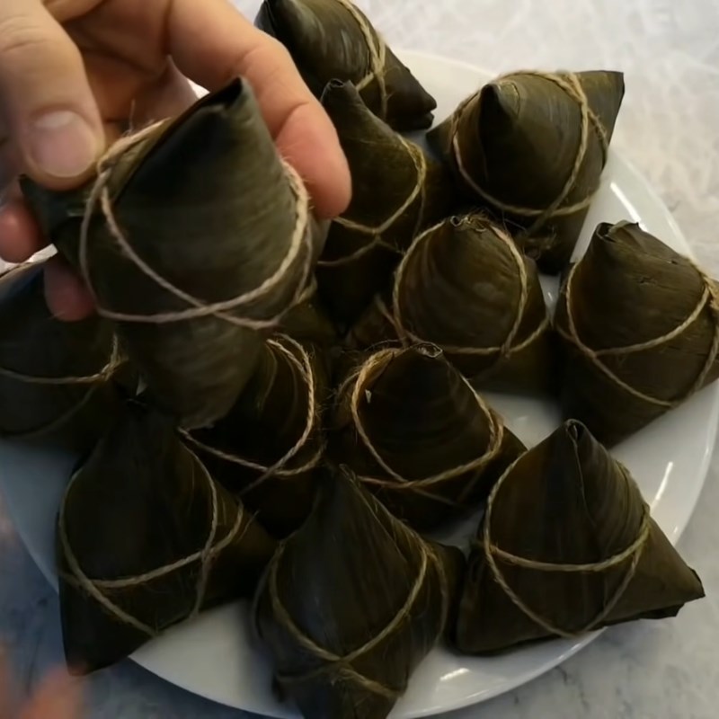 Bước 7 Thành phẩm Bánh ú nhân đậu xanh