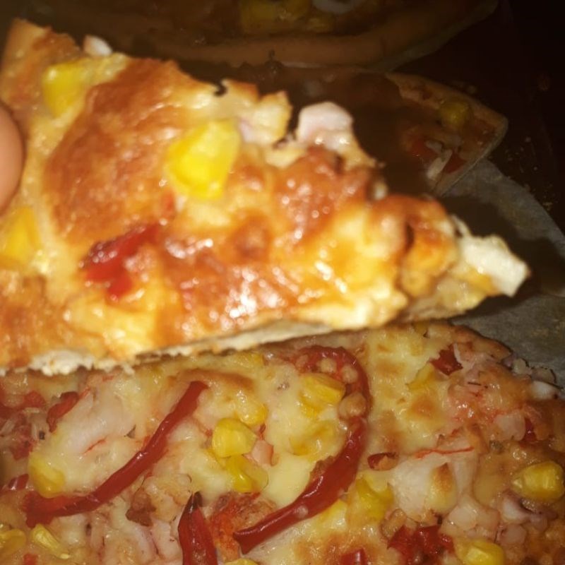 Bước 6 Thành phẩm Pizza hải sản phô mai (công thức được chia sẻ từ người dùng)