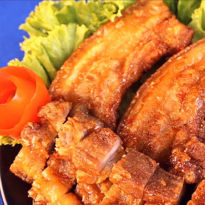 Bước 8 Thành phẩm Thịt ba rọi chiên nước mắm