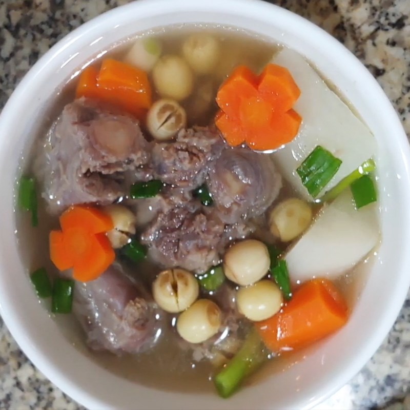 Bước 6 Thành phẩm Đuôi bò hầm hạt sen