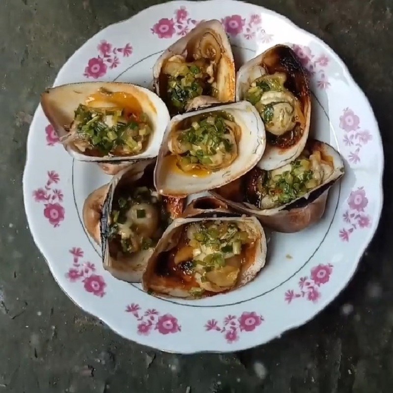 Bước 4 Thành phẩm Sò sữa nướng mỡ hành