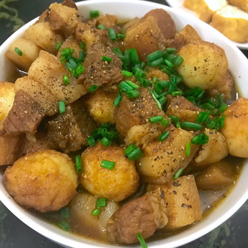 Bước 4 Thành phẩm Thịt kho tàu trứng cút