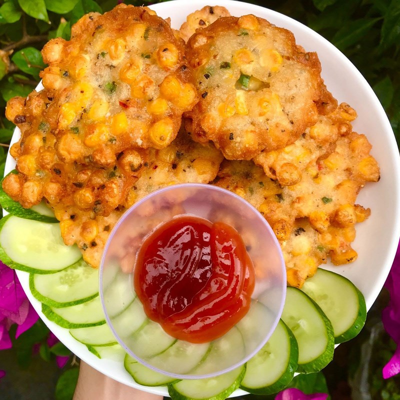 Bước 4 Thành phẩm Bánh bắp chiên giòn
