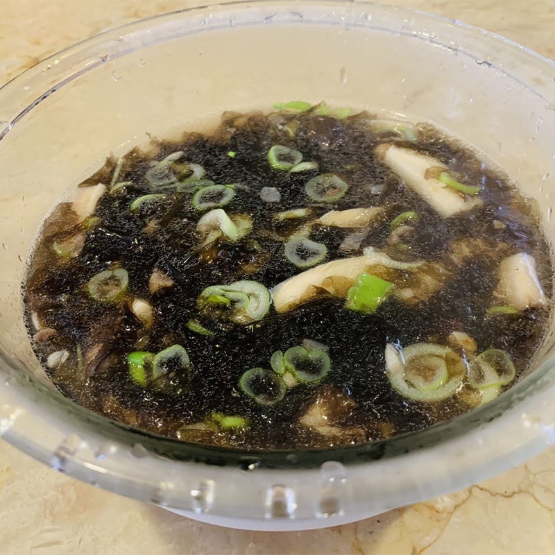Bước 3 Thành phẩm Canh rong biển thịt bò bằm