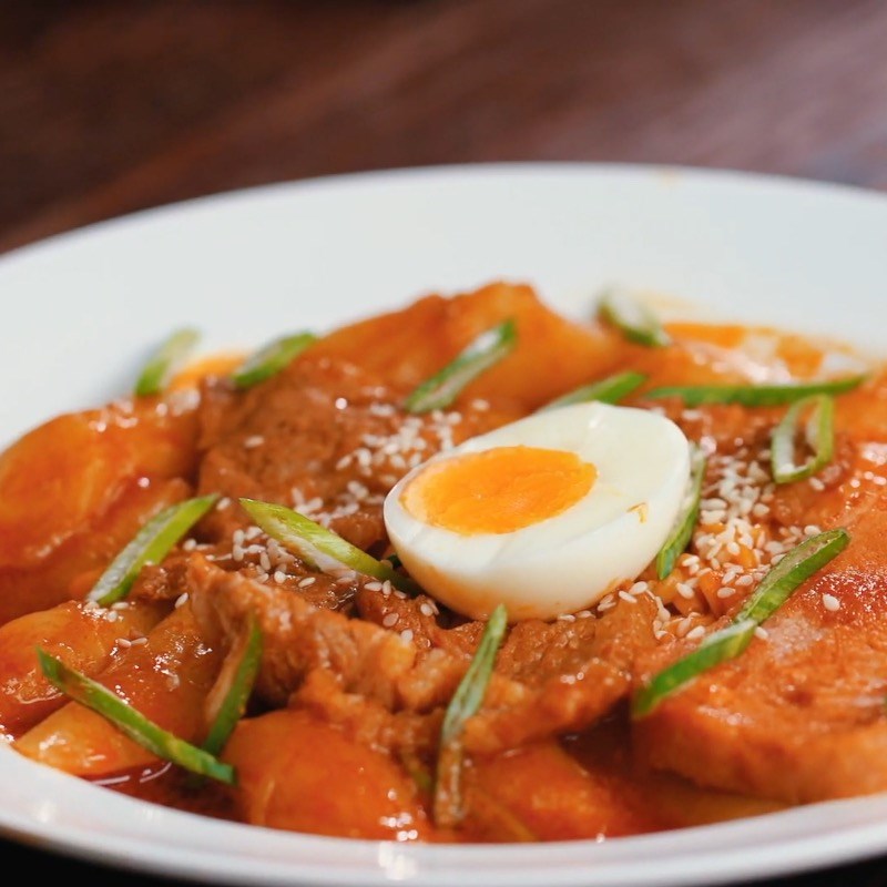 Bước 5 Thành phẩm Tokbokki bằng bánh tráng - Bách hóa XANH