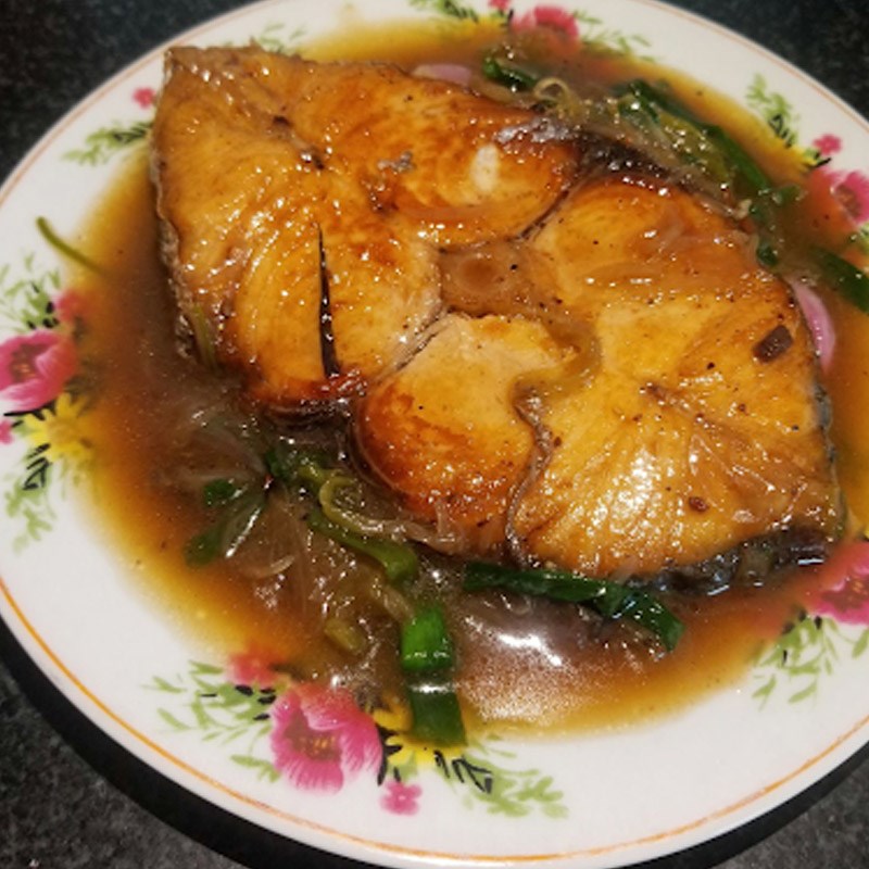 Bước 4 Thành phẩm Cá thu kho trà xanh
