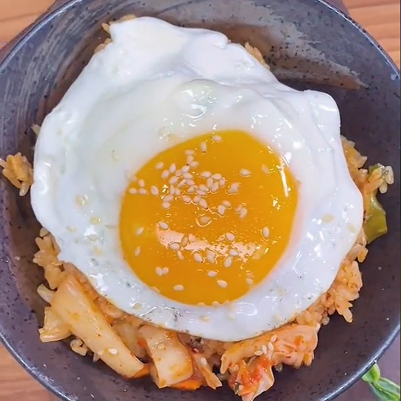 Bước 3 Thành phẩm Cơm rang kim chi (Công thức được chia sẻ từ TikTok Cách Nấu Ngon cùng Cách Nấu Ngon)