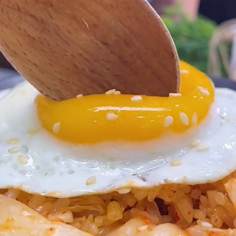 Bước 3 Thành phẩm Cơm rang kim chi (Công thức được chia sẻ từ TikTok Cách Nấu Ngon cùng Cách Nấu Ngon)