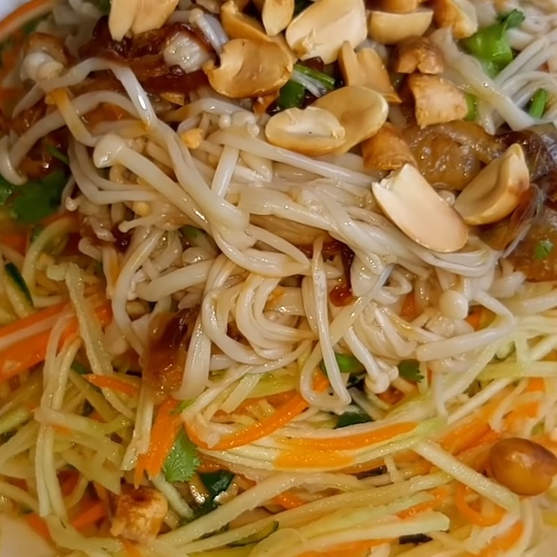 Bước 5 Thành phẩm Gỏi xoài nấm kim châm chay