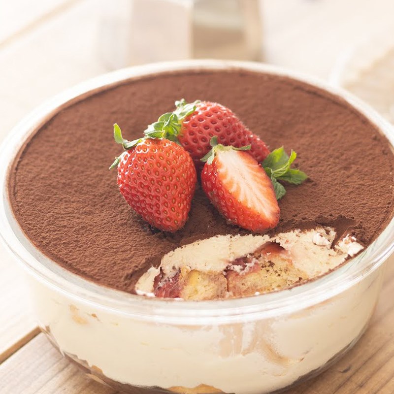 Bước 8 Thành phẩm Bánh tiramisu dâu tây