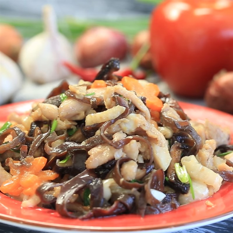 Bước 4 Thành phẩm Gà xào nấm mèo
