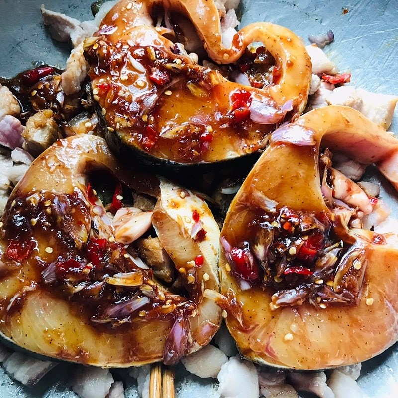Bước 4 Kho cá Cá bớp kho thịt ba chỉ