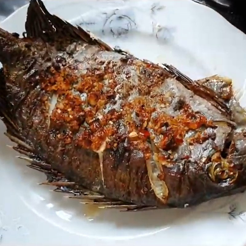 Bước 5 Thành phẩm Cá dìa nướng muối ớt