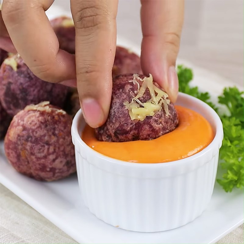 Bước 5 Thành phẩm Bánh khoai lang tím bọc phô mai chiên giòn