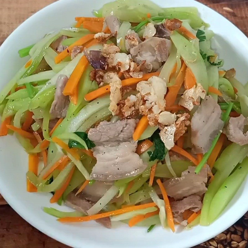 Bước 5 Thành phẩm Su su xào thịt ba rọi