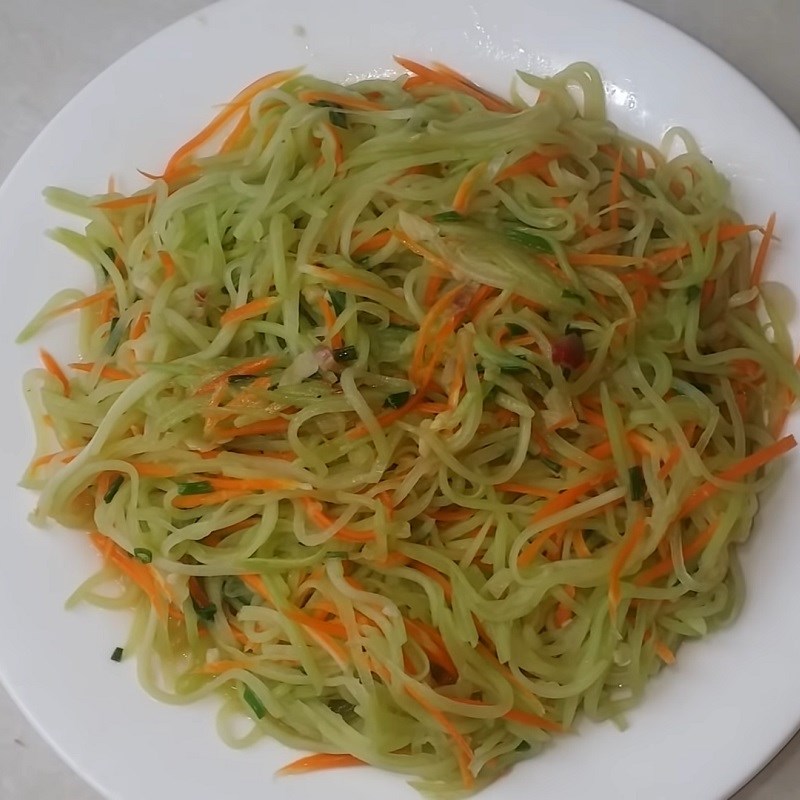 Bước 4 Thành phẩm Su su xào cà rốt