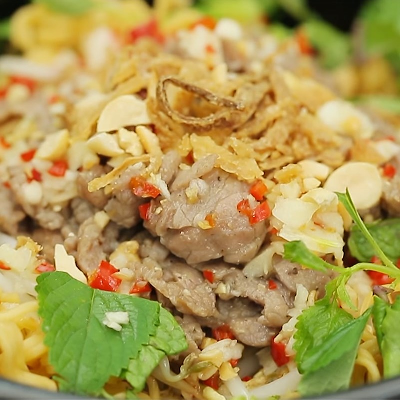 Bước 5 Thành phẩm Mì trộn thịt bò chua cay