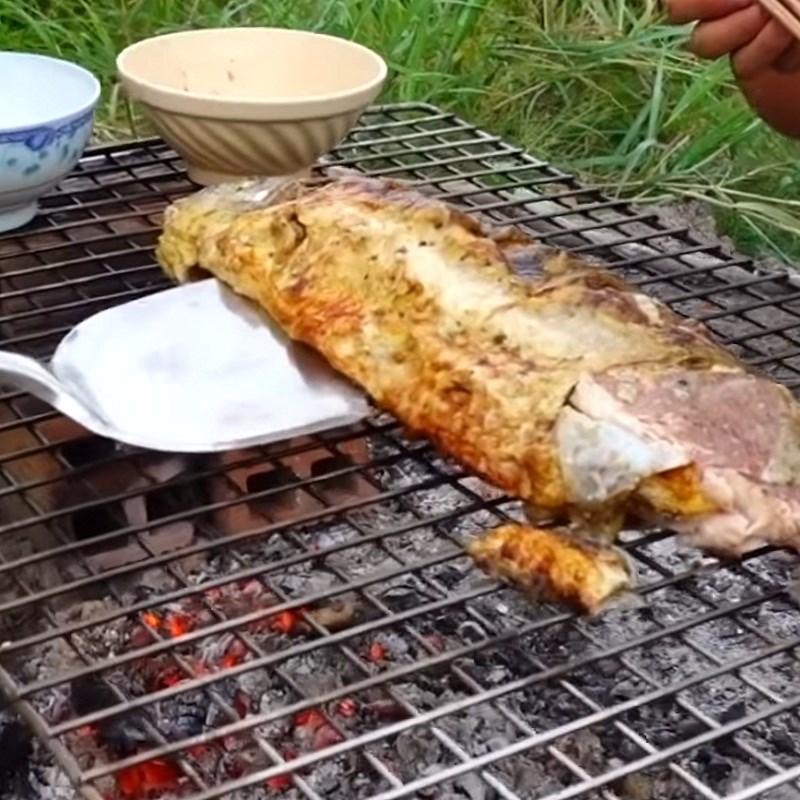 Bước 4 Thành phẩm Cá chép nướng nghệ