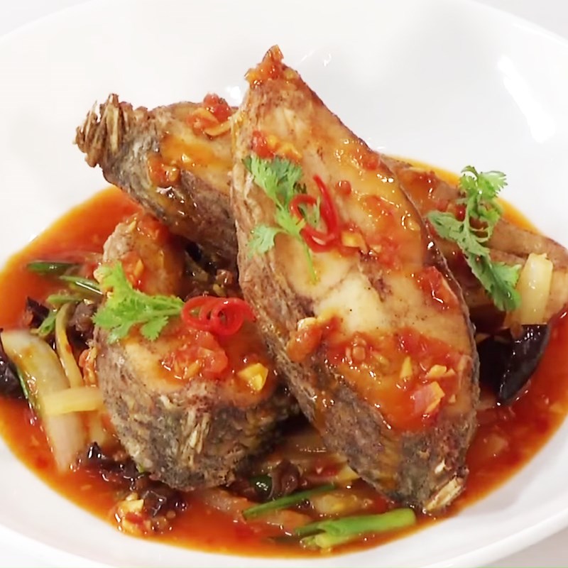 Bước 5 Thành phẩm Cá rô chiên giòn sốt cà chua