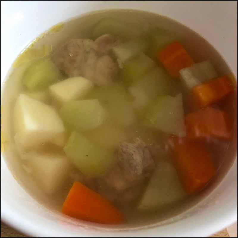 Bước 3 Thành phẩm Canh rau củ hầm xương
