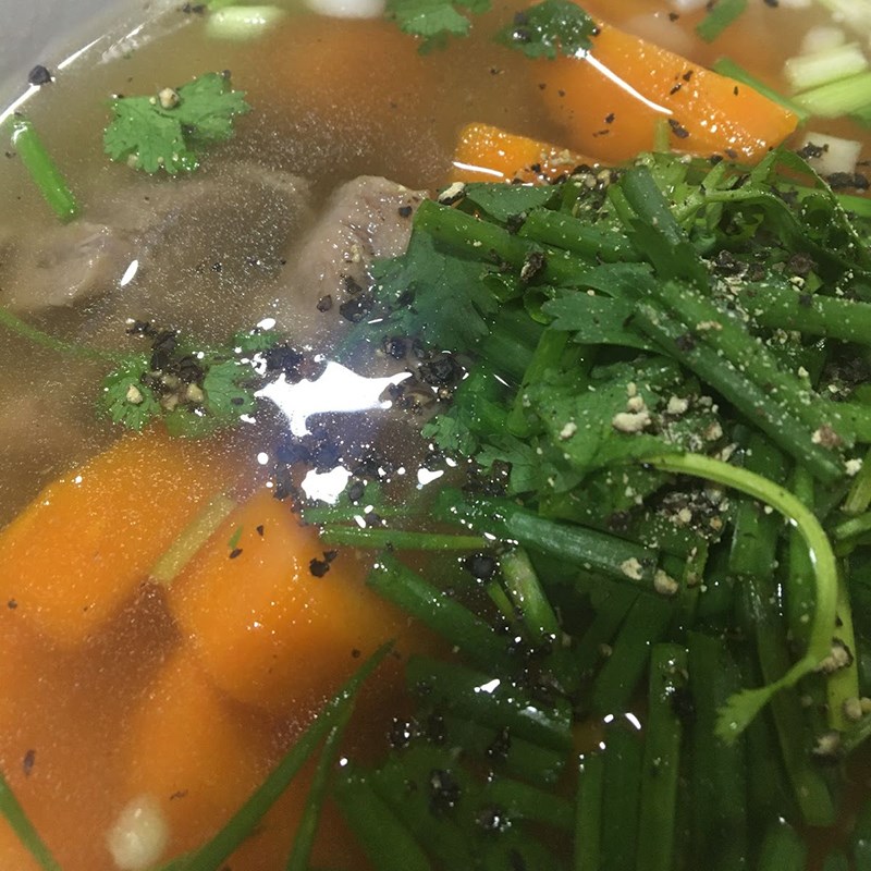Bước 4 Thành phẩm Canh cà rốt hầm xương