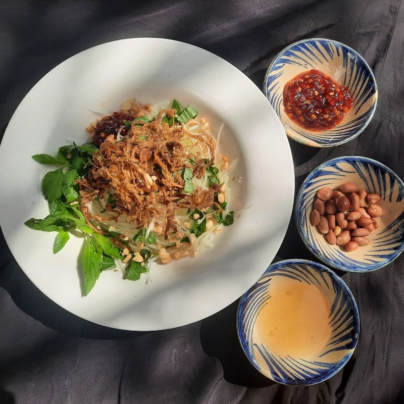 Bước 3 Thành phẩm Gỏi đu đủ khô bò (bò hít)