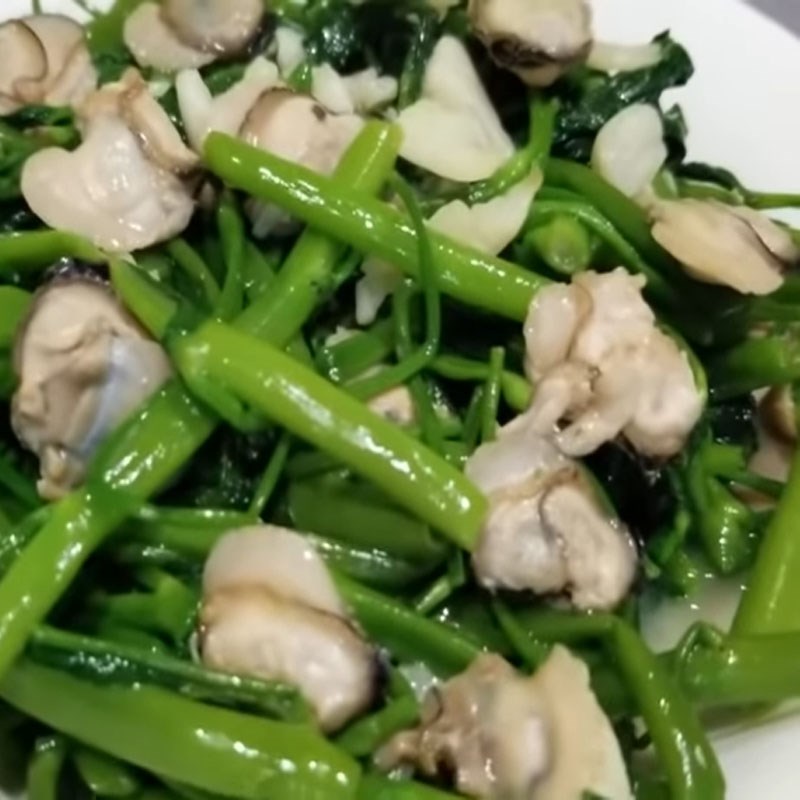 Bước 4 Thành phẩm Hến xào rau muống
