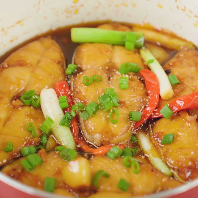 Bước 6 Thành phẩm Cá thu kho mặn ngọt