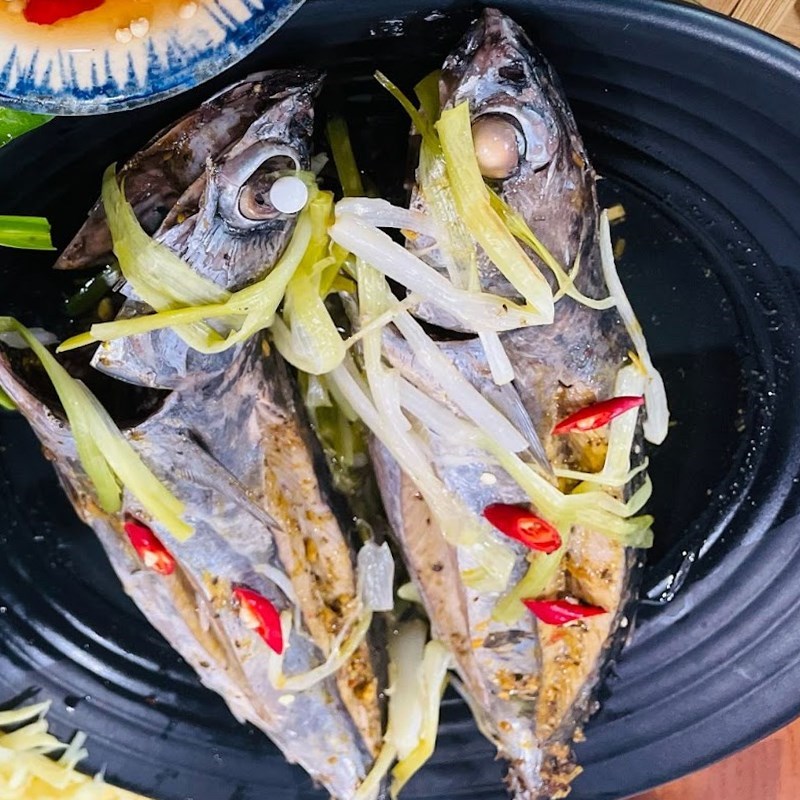 Bước 4 Thành phẩm Cá ồ hấp cuốn bánh tráng