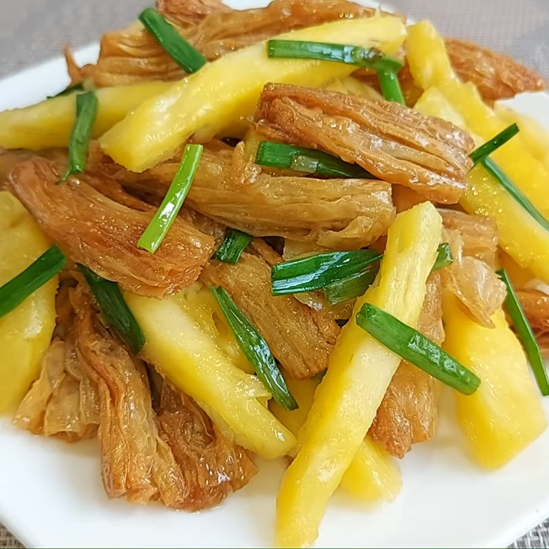 Bước 4 Thành phẩm Tàu hũ ky xào dứa