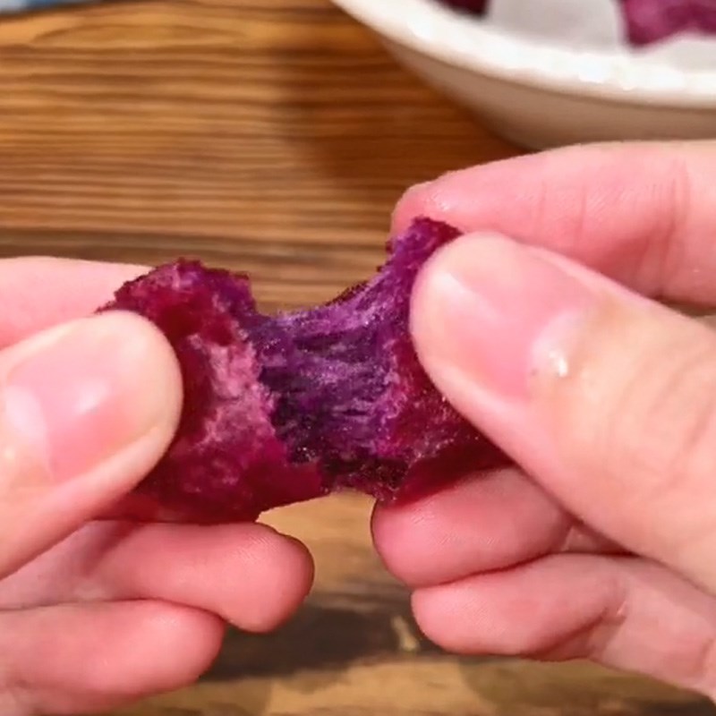 Bước 4 Thành phẩm Bánh khoai lang chiên phồng (Công thức được chia sẻ từ TikTok Cách Nấu Ngon cùng Cách Nấu Ngon)