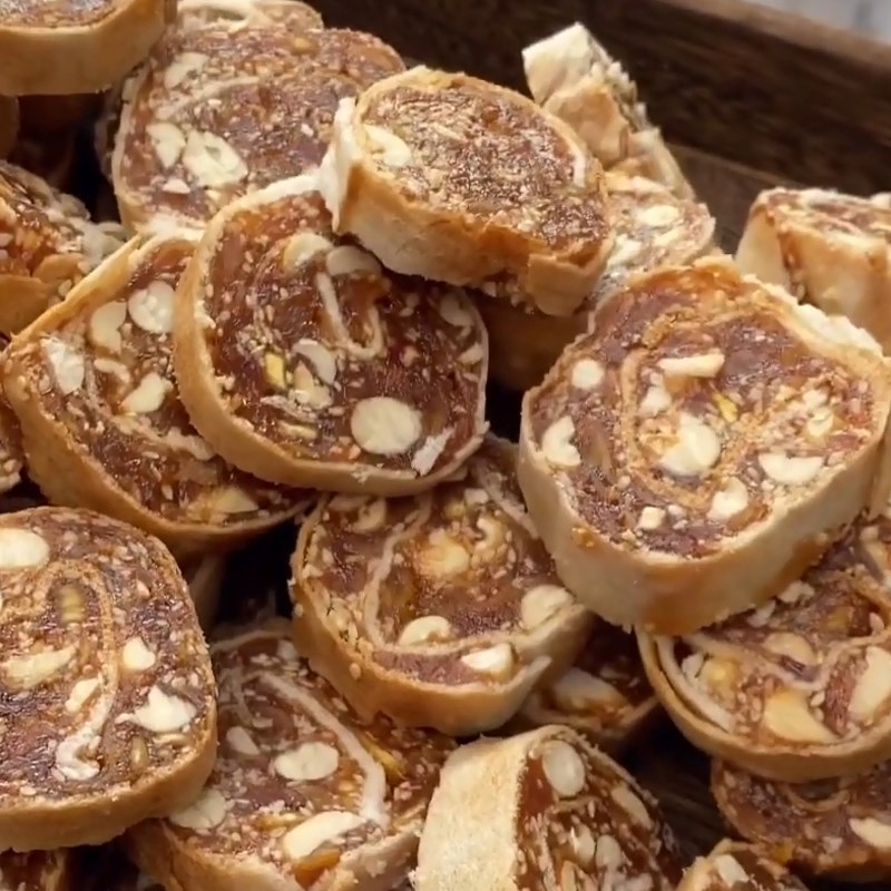 Bước 7 Thành phẩm Kẹo chuối cuộn thơm