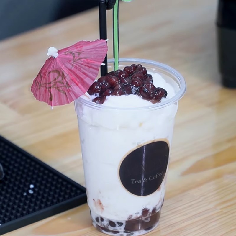 Bước 3 Thành phẩm Sữa chua đậu đỏ đá xay