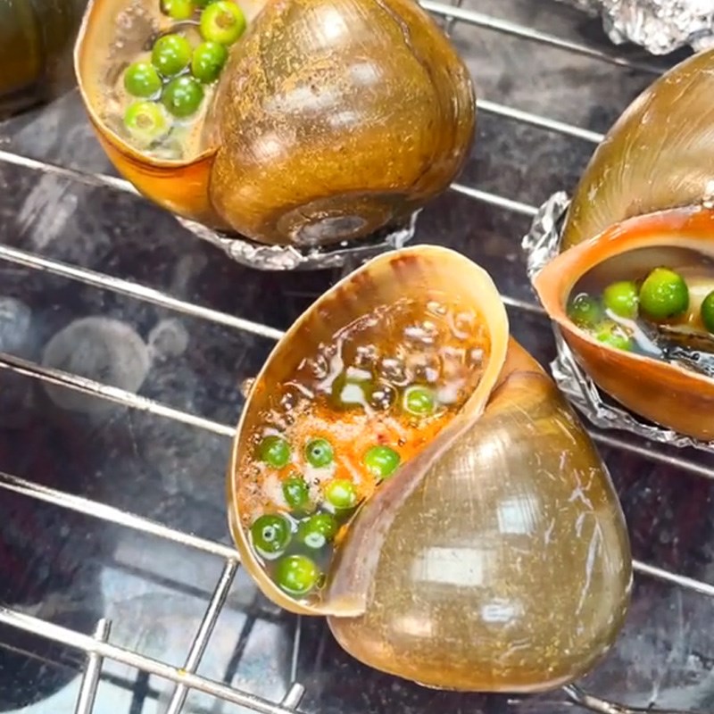 Bước 4 Thành phẩm Ốc bươu nướng tiêu xanh (Công thức được chia sẻ từ TikTok Cách Nấu Ngon cùng Cách Nấu Ngon)