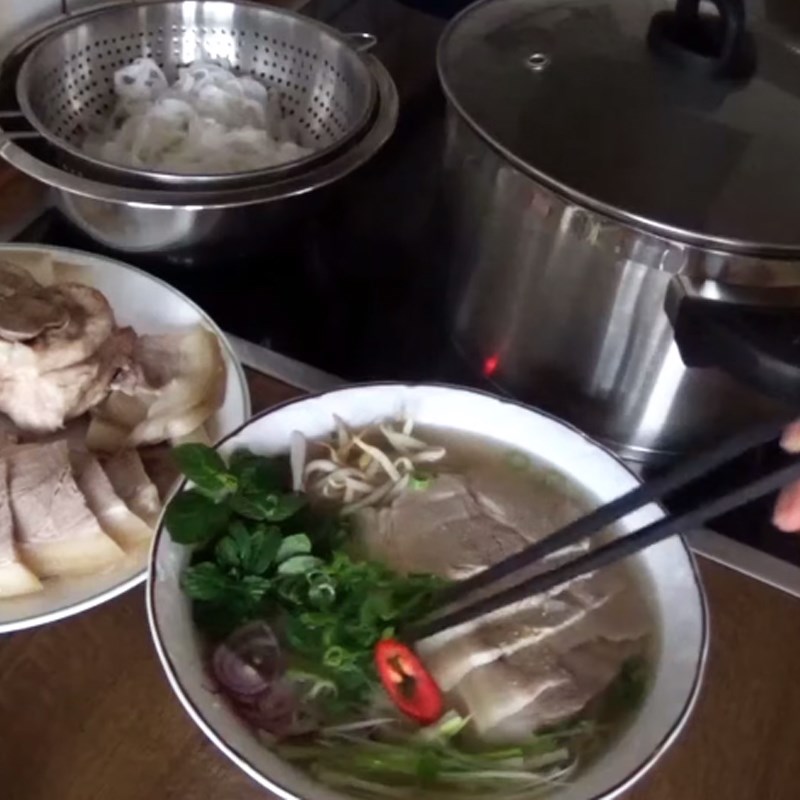 Bước 6 Thành phẩm Phở heo