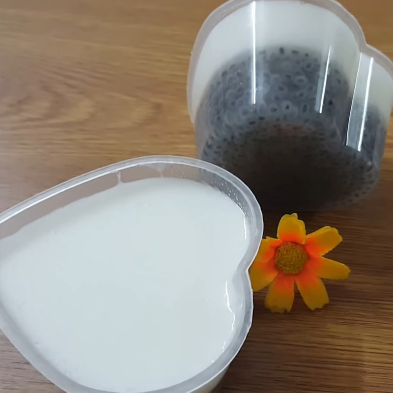 Bước 5 Thành phẩm Thạch sữa chua hạt é